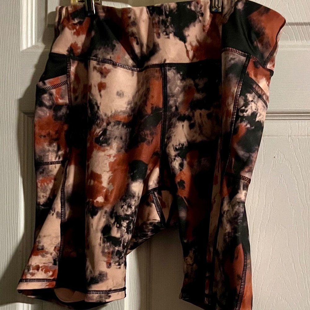 Tie-dye Workout shorts